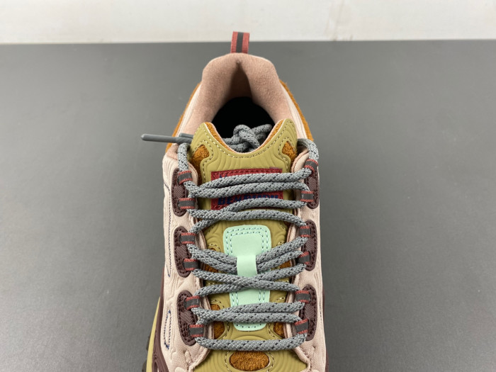 moncler trailgrip gtx