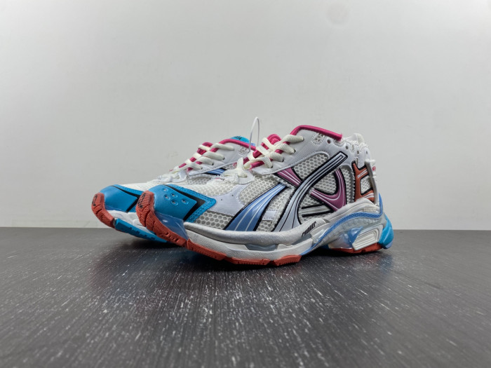 Ba*len*cia*ga -runner