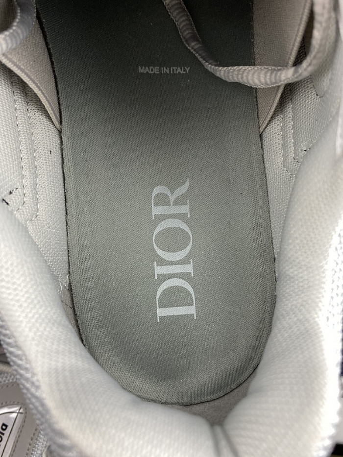 b30 sneaker
