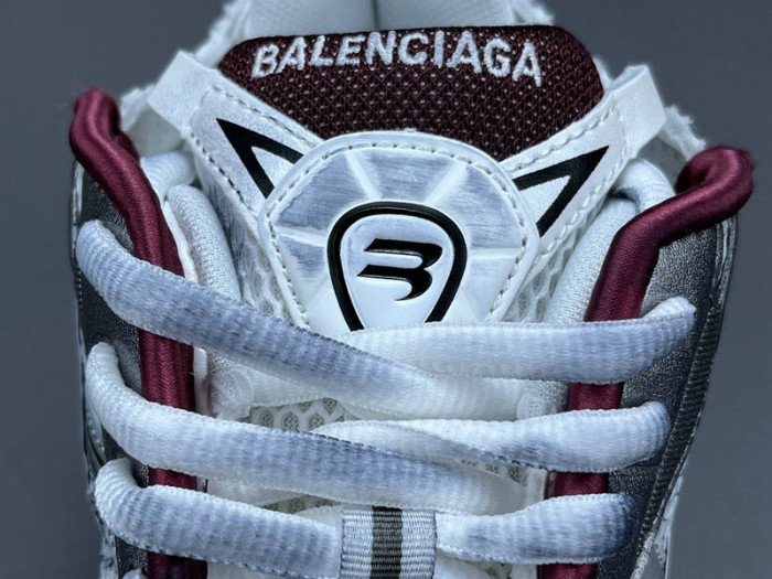 Ba*len*cia*ga -runner
