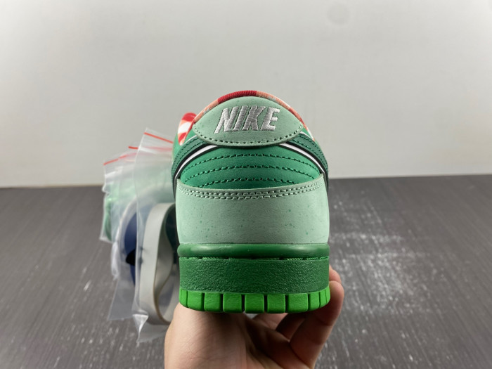 nike dunk x cncpts “green lobster” bv1310-303