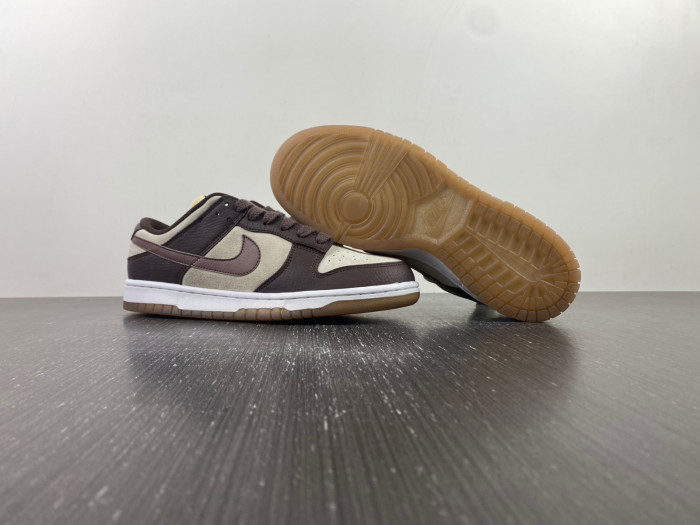 nike dunk low wmns plum eclipse fj4734-100
