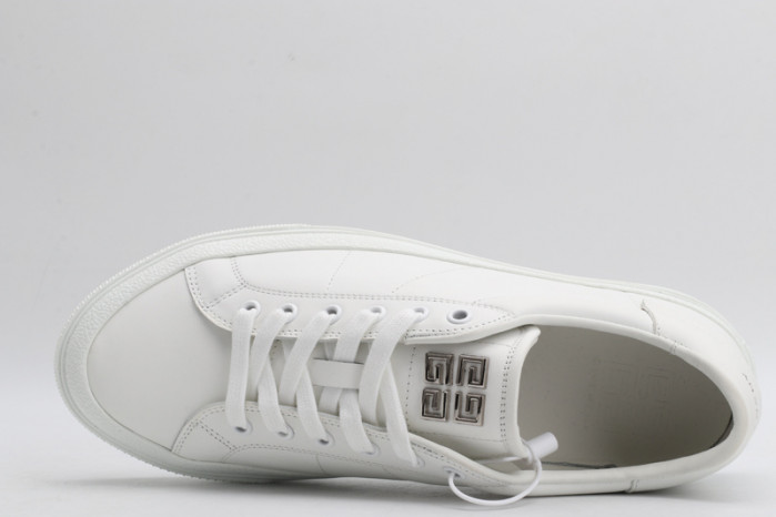 gi_venchy sneaker