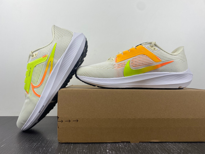 nike air zoom pegasus 40 coconut milk dv3853-101