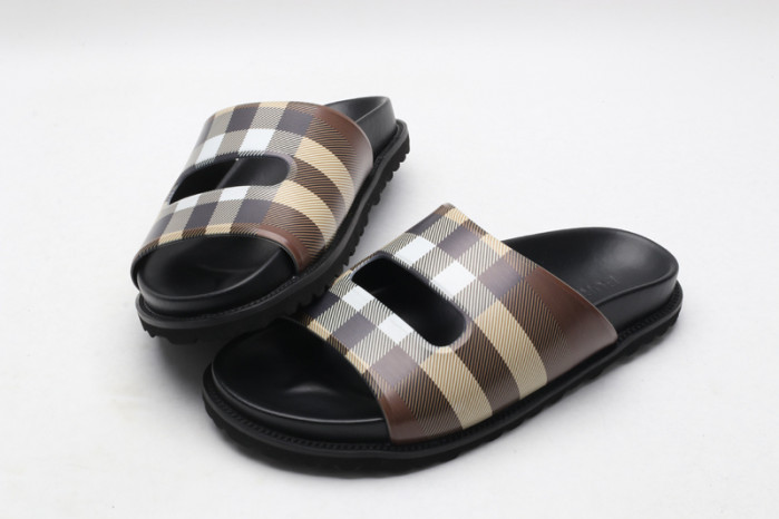 bur_berry slippers