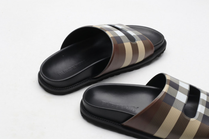 bur_berry slippers