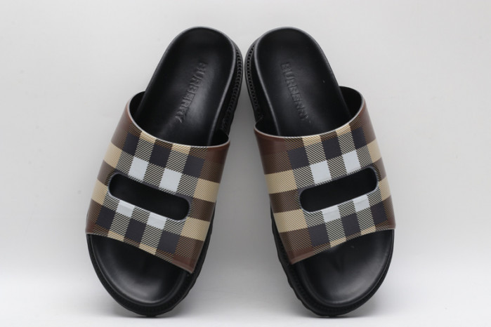 bur_berry slippers