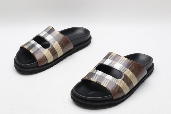 bur_berry slippers