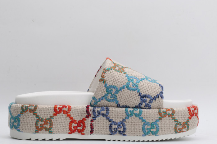 gucc slippers