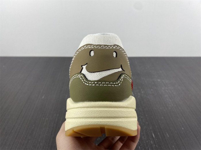 nike air max 1 premium wabi-sabi-dq8656-133