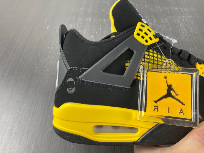 air jordan 4 retro thunder (2023) - dh6927-017