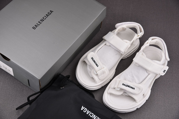 blcg sandals