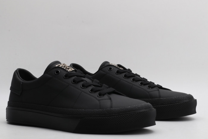 gi_venchy sneaker