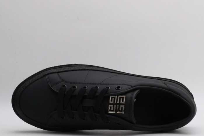 gi_venchy sneaker
