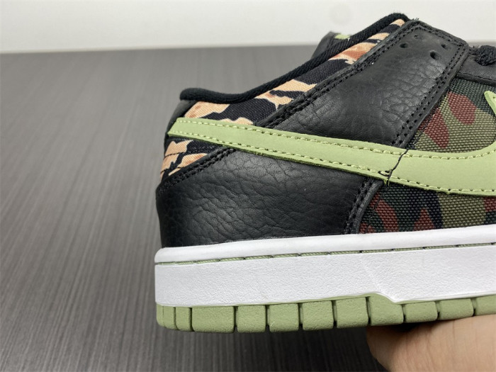 dunk low se 