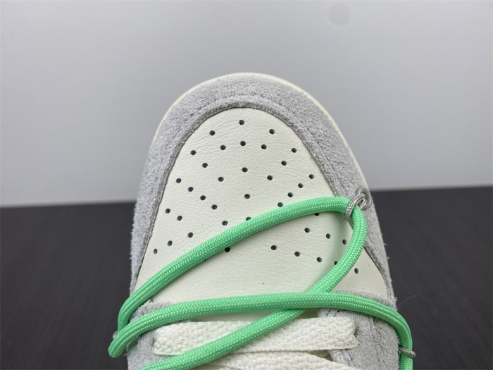 ofw x dunk low 
