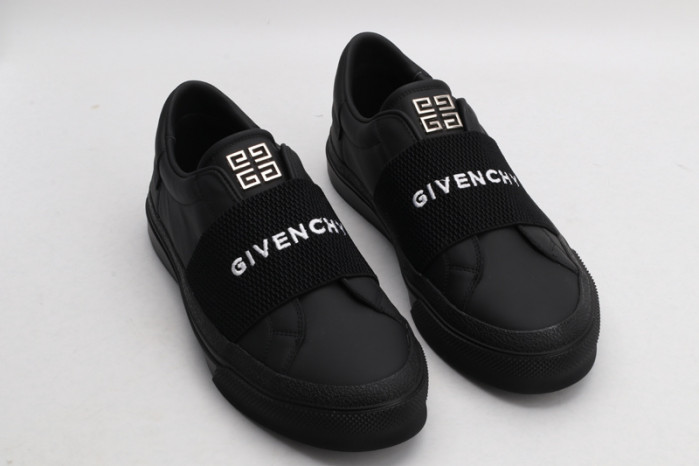 gi_venchy sneaker