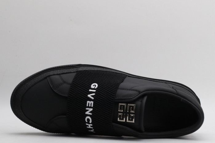 gi_venchy sneaker