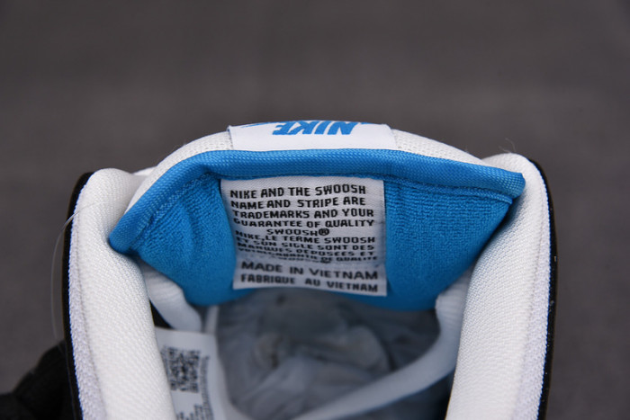 nike sb dunk low laser blue bq6817-101