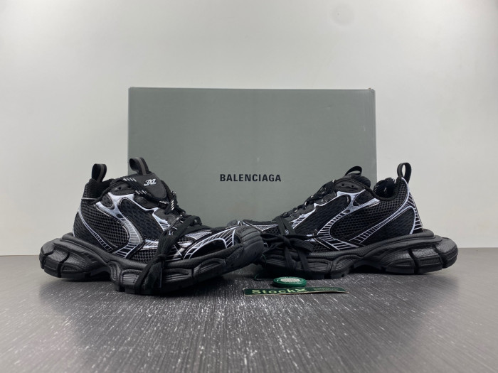Ba*len*cia*ga -phantom sneakers