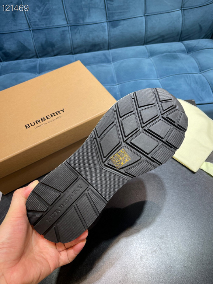 bur sneaker