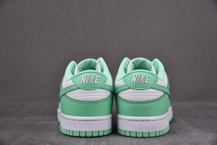 nike dunk low green glow dd1503-105