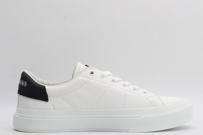 gi_venchy sneaker