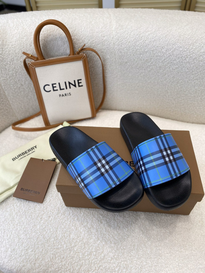 bur_berry slippers