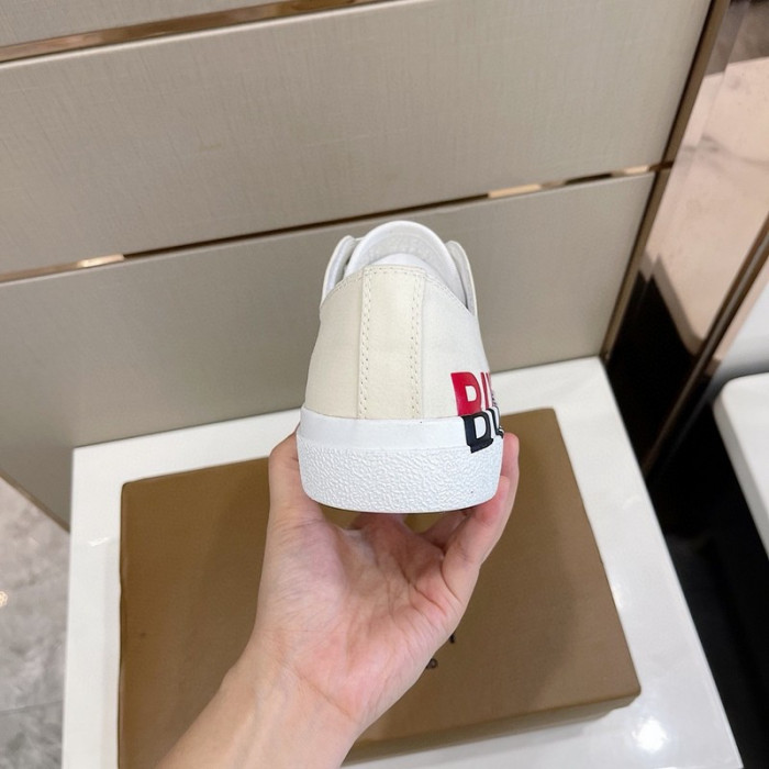 bur sneaker
