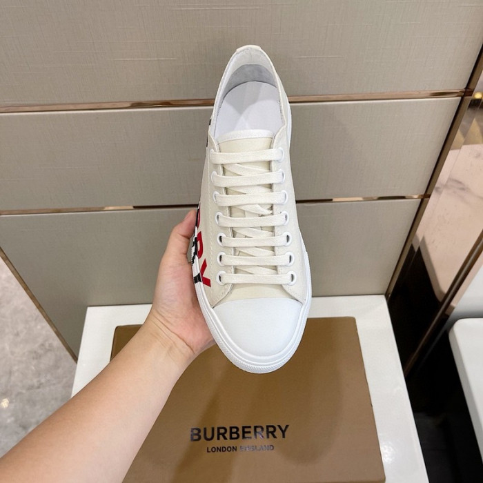 bur sneaker