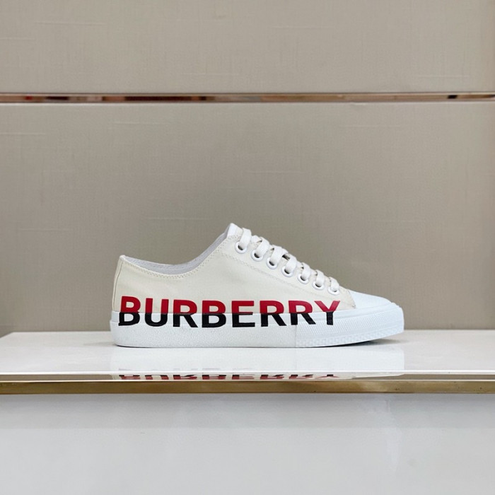 bur sneaker