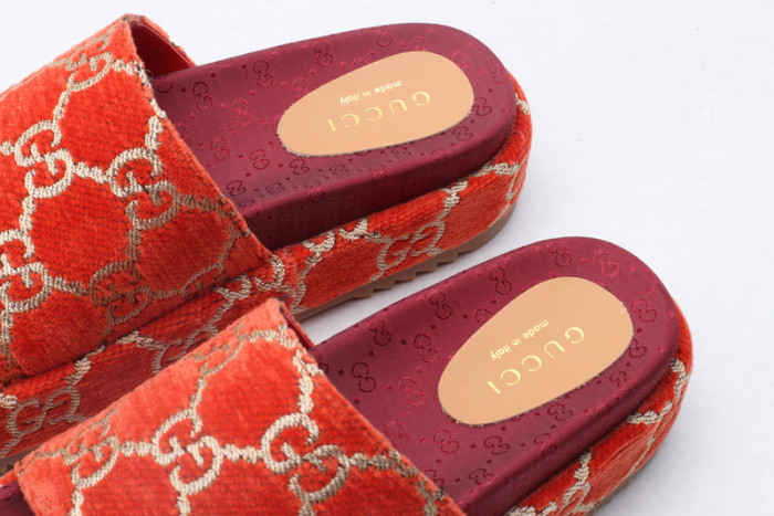 gucc slippers