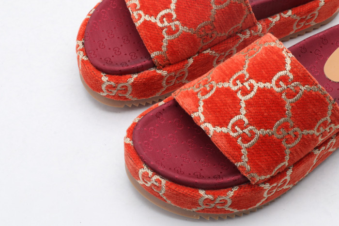 gucc slippers