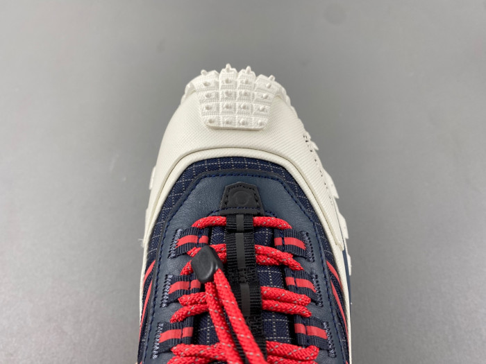 moncler trailgrip gtx